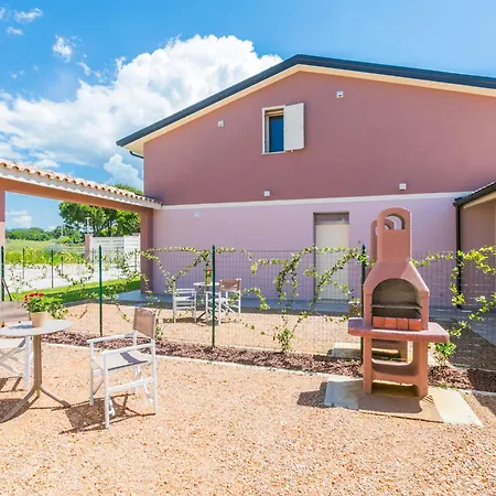 Holiday home Borgo Il Vallin Delle Conche-4 By Interhome Fiorino